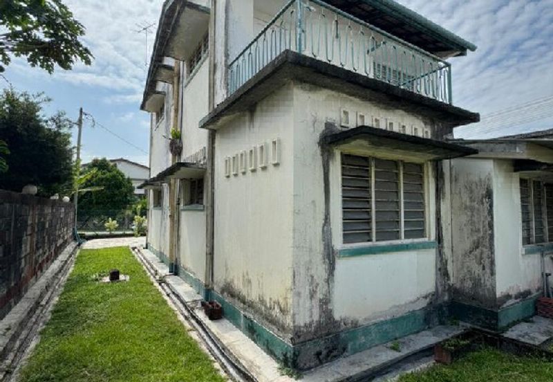 OFF JALAN PASIR PUTEH