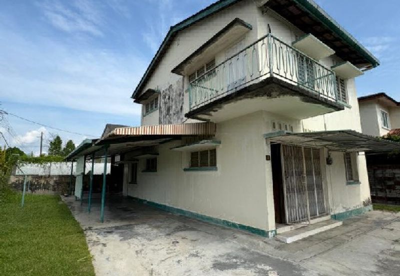 OFF JALAN PASIR PUTEH