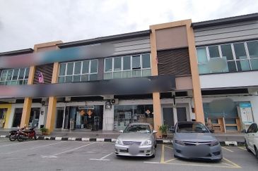 Jalan Pasir Puteh, Station 18