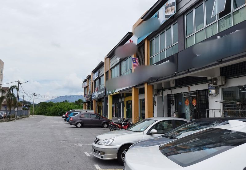 Jalan Pasir Puteh, Station 18