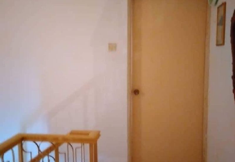 RUMAH PANGSA MENGLEMBU