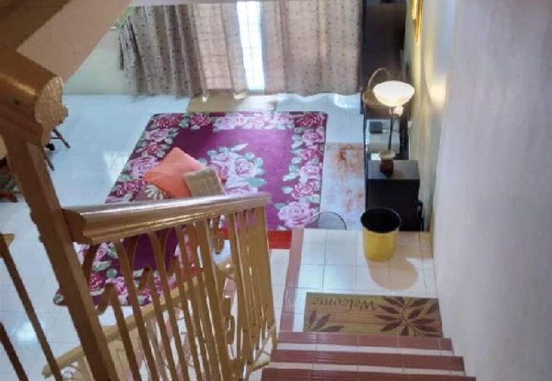 RUMAH PANGSA MENGLEMBU