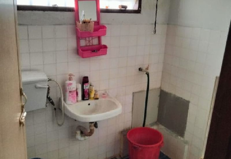 TAMAN MEWAH, BERCHAM