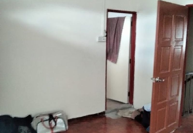 TAMAN MEWAH, BERCHAM