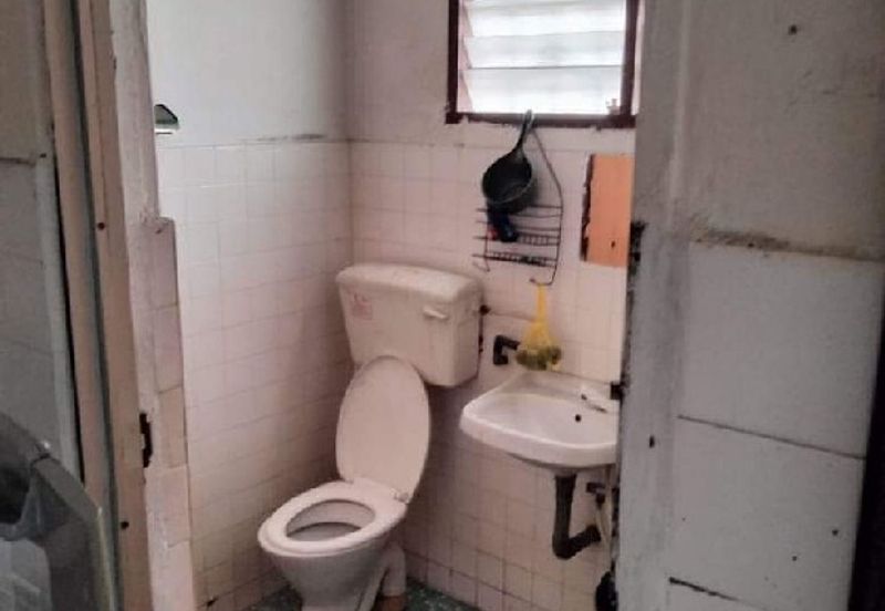 TAMAN MEWAH, BERCHAM