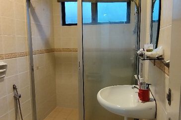 MERU VALLEY RESORT (GOLF VISTA APARTMENT