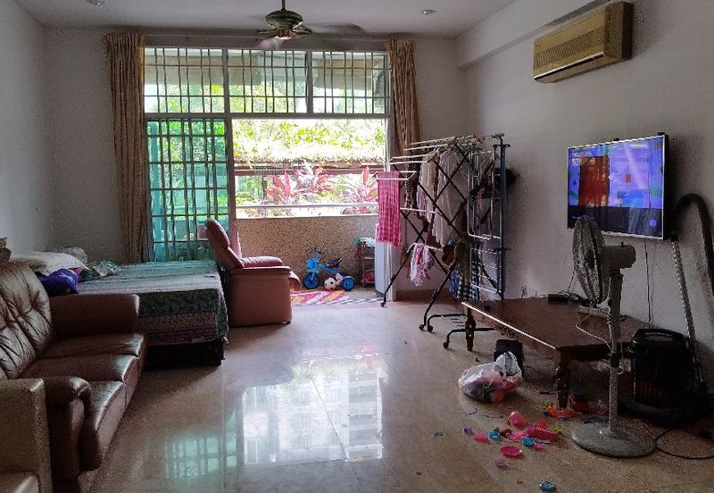 KONDOMINIUM DAMAIPURI