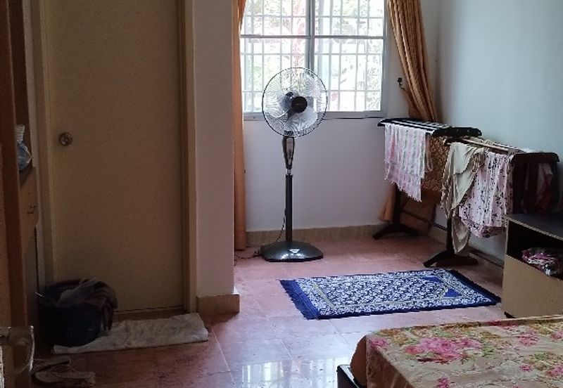 KONDOMINIUM DAMAIPURI