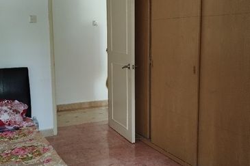 KONDOMINIUM DAMAIPURI