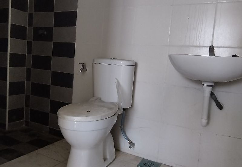 Manhattan Condominium