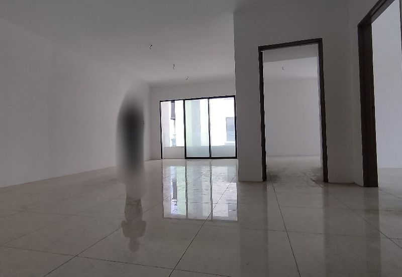 Manhattan Condominium