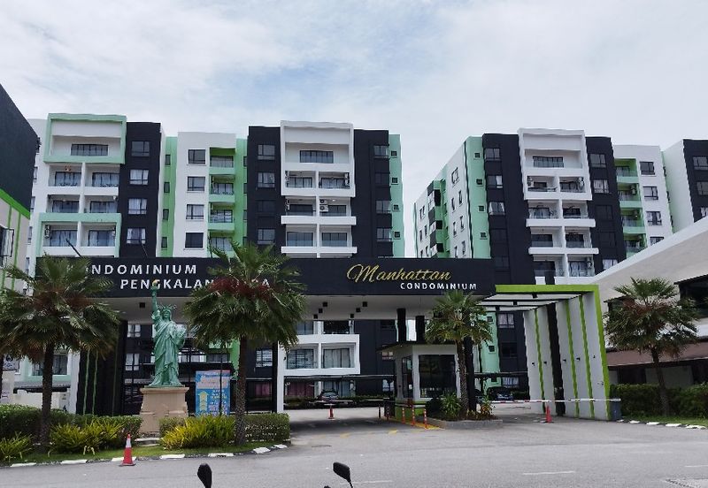 Manhattan Condominium