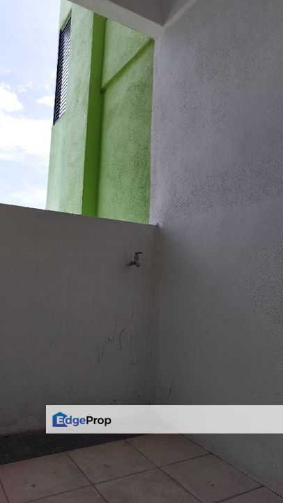 Manhattan Condominiums Pengkalan Putra Newly Never Occupied Freehold condominiums for sale, Perak, Ipoh