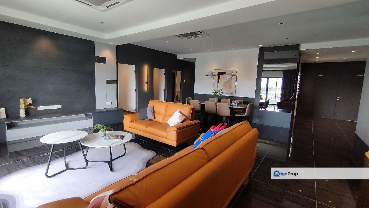 Manhattan Condominiums Newly Never Occupied Freehold Penthouses, Perak, Kinta