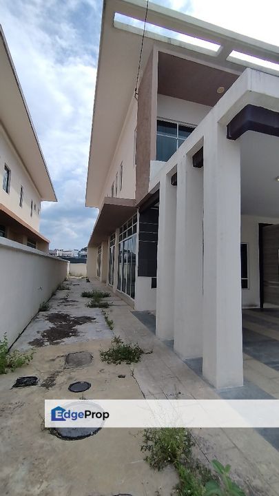 Tasek Square Freehold Newly Never Occupied Double Storey Semi-D, Perak, Ipoh
