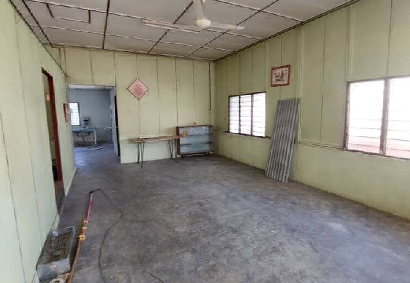 KAMPUNG BARU WAH LOONG