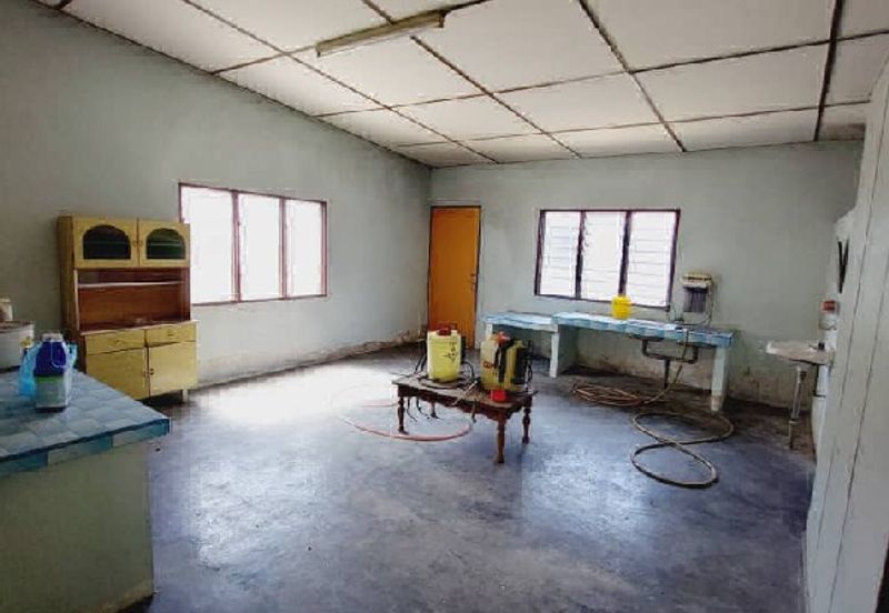 KAMPUNG BARU WAH LOONG