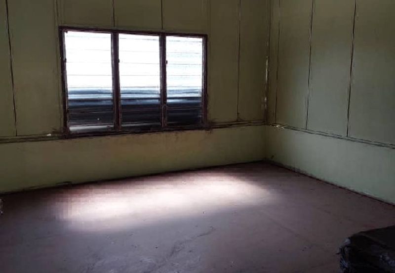 KAMPUNG BARU WAH LOONG