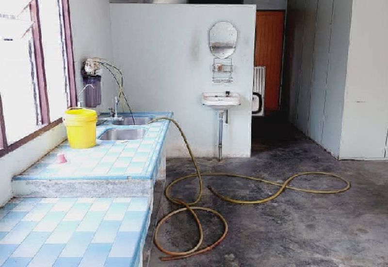 KAMPUNG BARU WAH LOONG