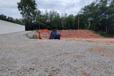 MERU VALLEY RESORT (GOLFVIEW TERRACE)