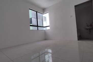 Manhattan Condominium