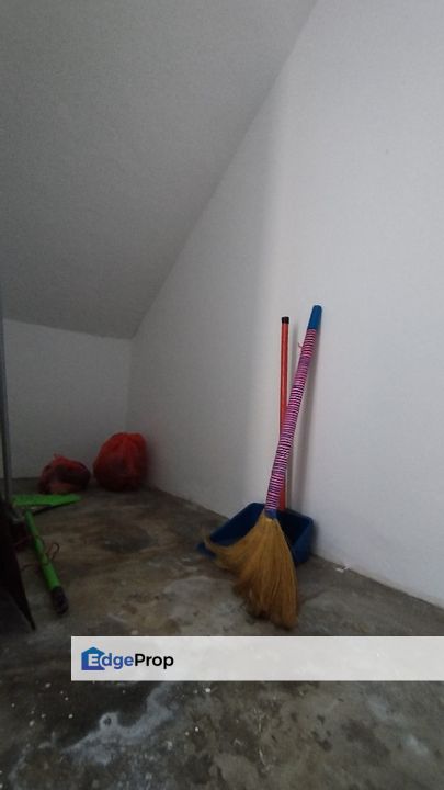 Menglembu Double Storey Newly Refurbished Terrace House, Perak, Menglembu