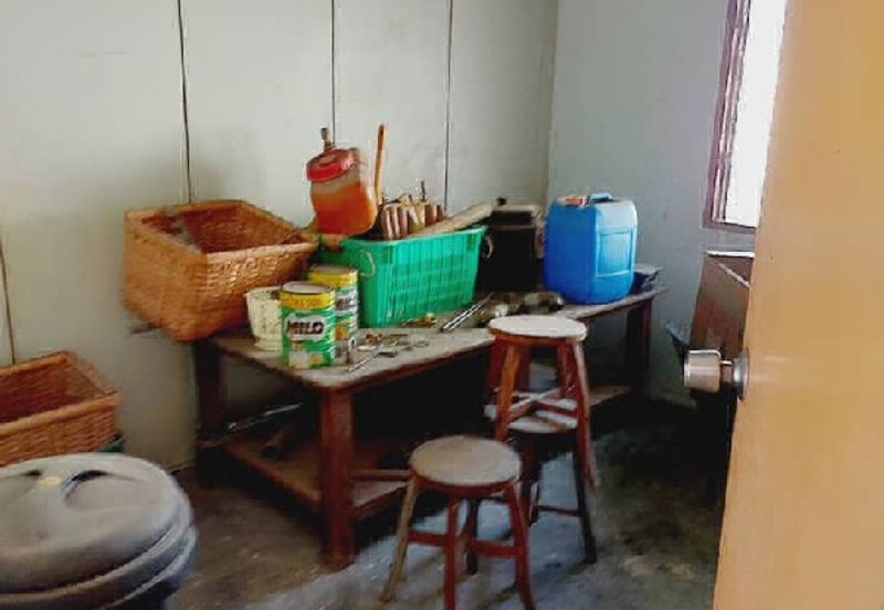 KAMPUNG BARU WAH LOONG