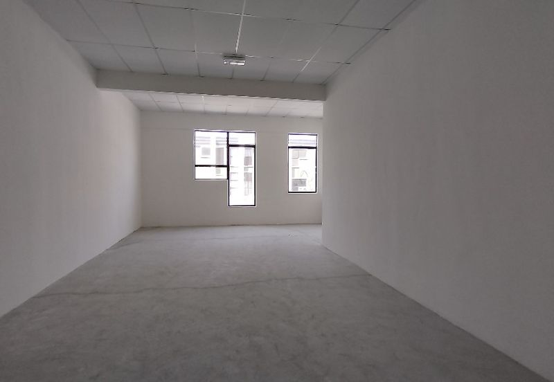 Jalan Pasir Puteh, Station 18