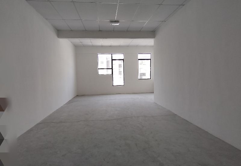 Jalan Pasir Puteh, Station 18