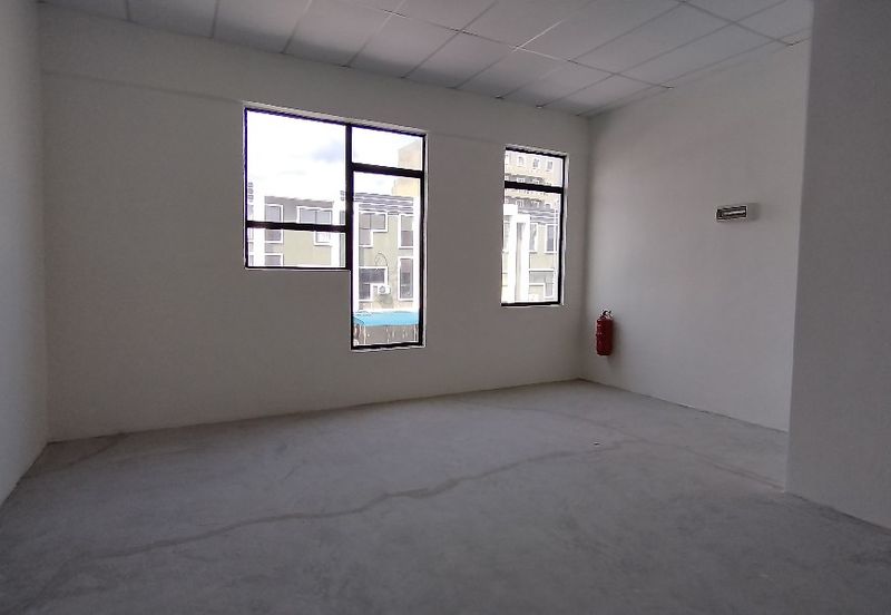 Jalan Pasir Puteh, Station 18