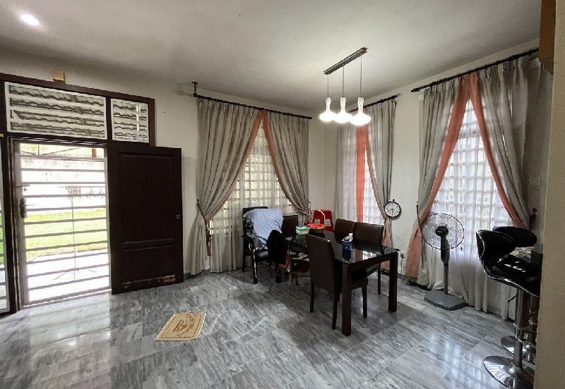 TAMAN PUNCAK JELAPANG MAJU