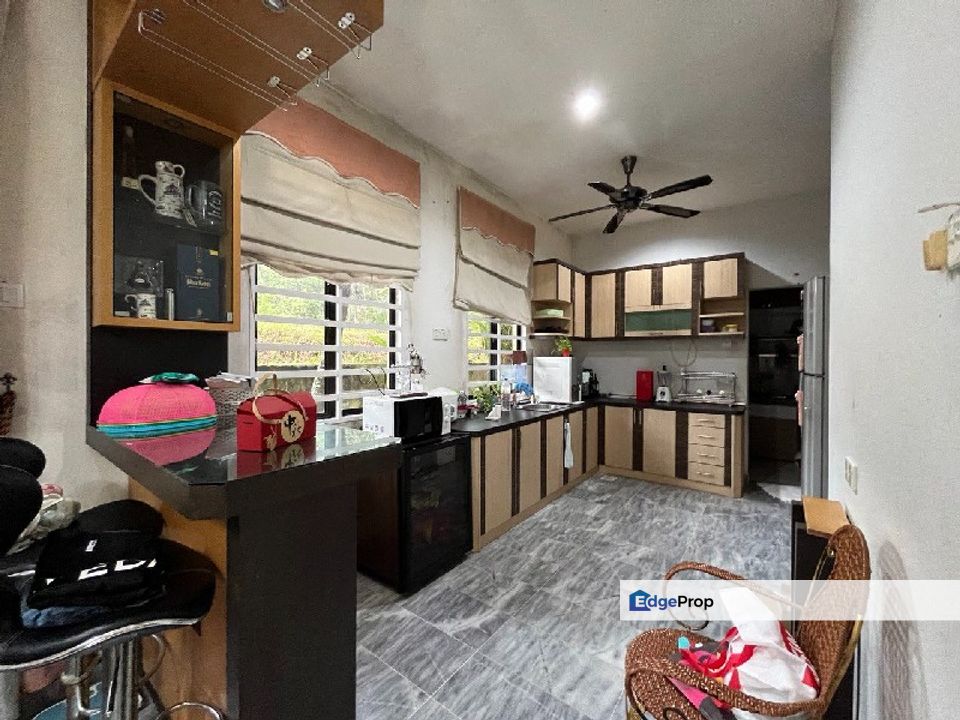 Puncak Jelapang Maju Double Storey Spacious Bangalow For Sale, Perak, Kinta