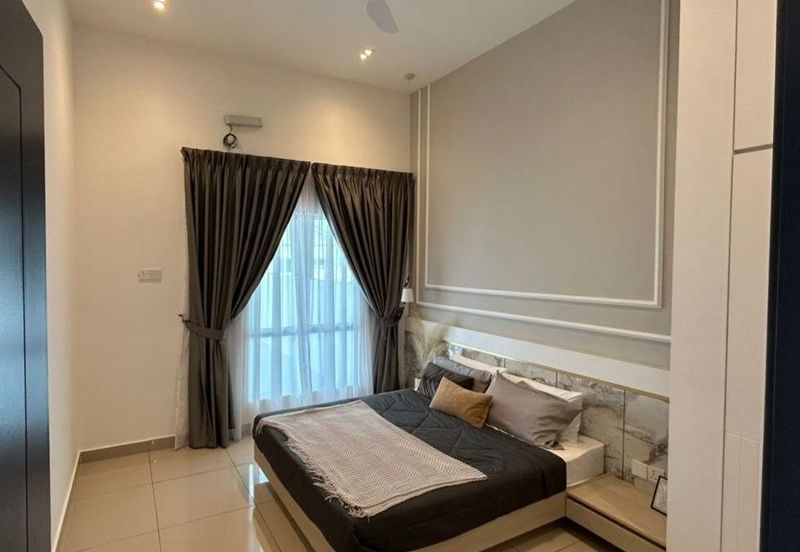 Lake View Setingkat SemiD Station18 Pengkalan Ipoh