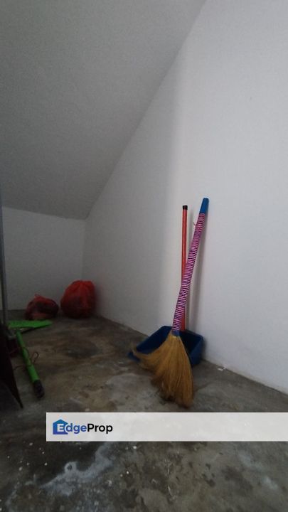 Menglembu Double Storey Newly Refurbished Terrace House For Sale, Perak, Menglembu