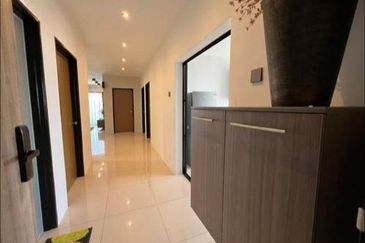 Manhattan Condominium