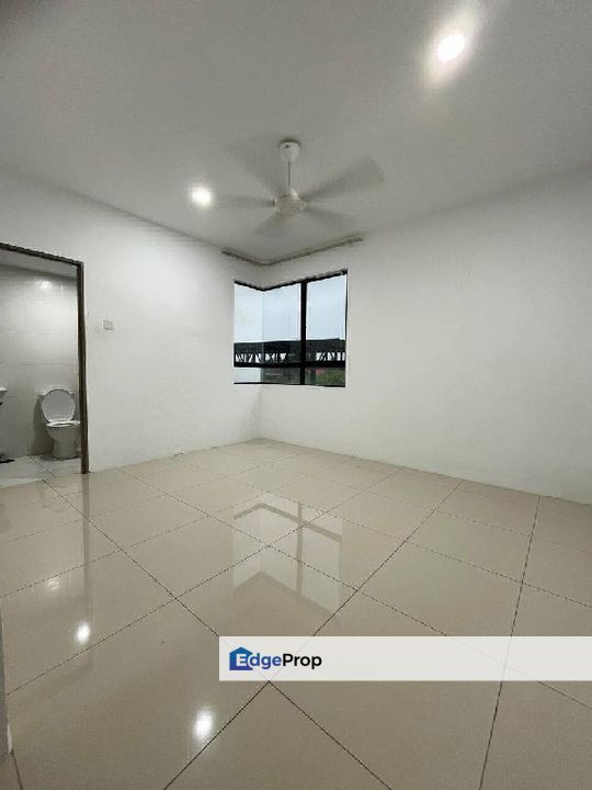 Pengkala Manhattan Condominium Corner Unit, Perak, Ipoh