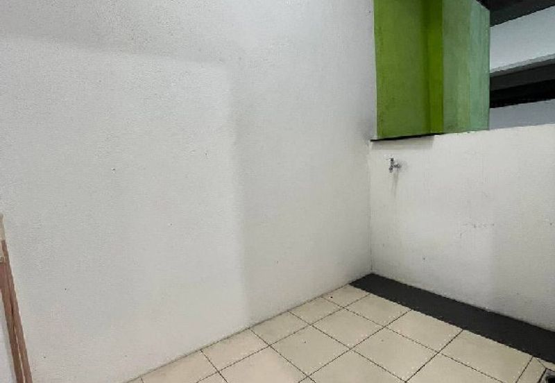 Manhattan Condominium