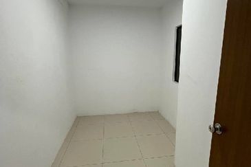 Manhattan Condominium