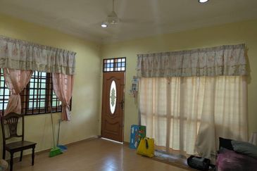 KUALA NERUS | Rumah Berkembar Setingkat, 5 minit dari UMT / UNISZA, Gong Badak Terengganu 