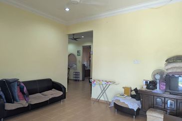 KUALA NERUS | Rumah Berkembar Setingkat, 5 minit dari UMT / UNISZA, Gong Badak Terengganu 