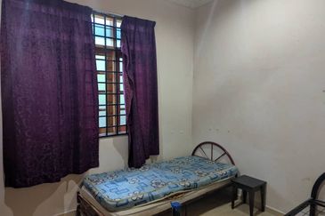 KUALA NERUS | Rumah Berkembar Setingkat, 5 minit dari UMT / UNISZA, Gong Badak Terengganu 