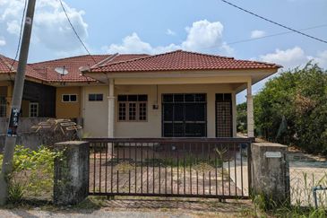KUALA NERUS | Rumah Berkembar Setingkat, 5 minit dari UMT / UNISZA, Gong Badak Terengganu 