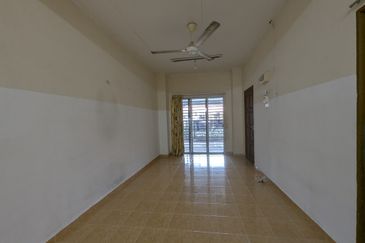 KUALA BESUT | Rumah Teres Kos Sederhana, Taman Intan, Kuala Besut