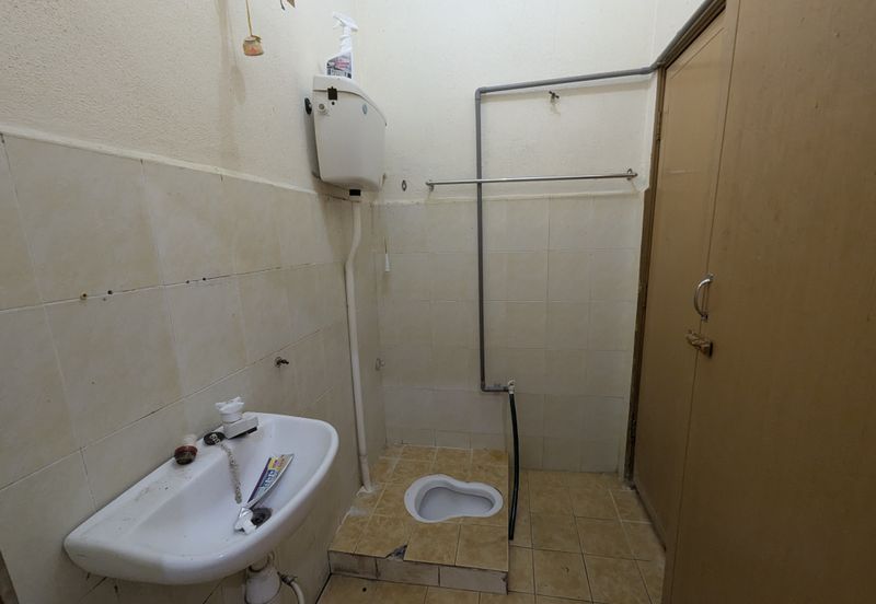 KUALA BESUT | Rumah Teres Kos Sederhana, Taman Intan, Kuala Besut