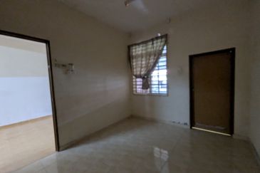 KUALA BESUT | Rumah Teres Kos Sederhana, Taman Intan, Kuala Besut