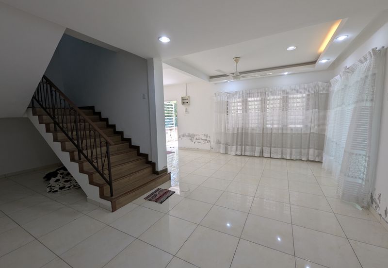 KERTEH | Damansara Inn, Double Storey Semi-D