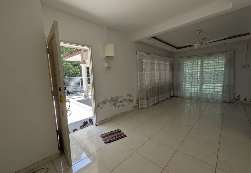 KERTEH | Damansara Inn, Double Storey Semi-D