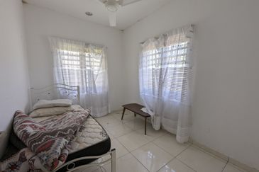 KERTEH | Damansara Inn, Double Storey Semi-D