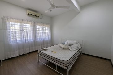 KERTEH | Damansara Inn, Double Storey Semi-D