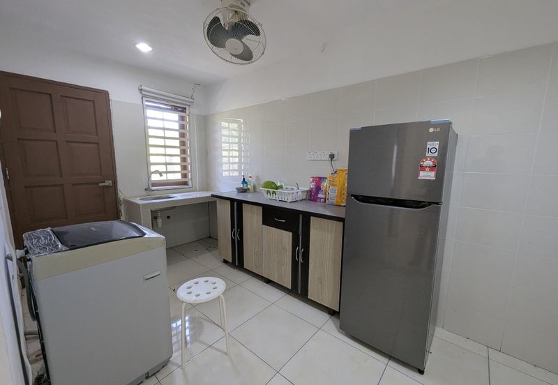 KERTEH | Damansara Inn, Double Storey Semi-D